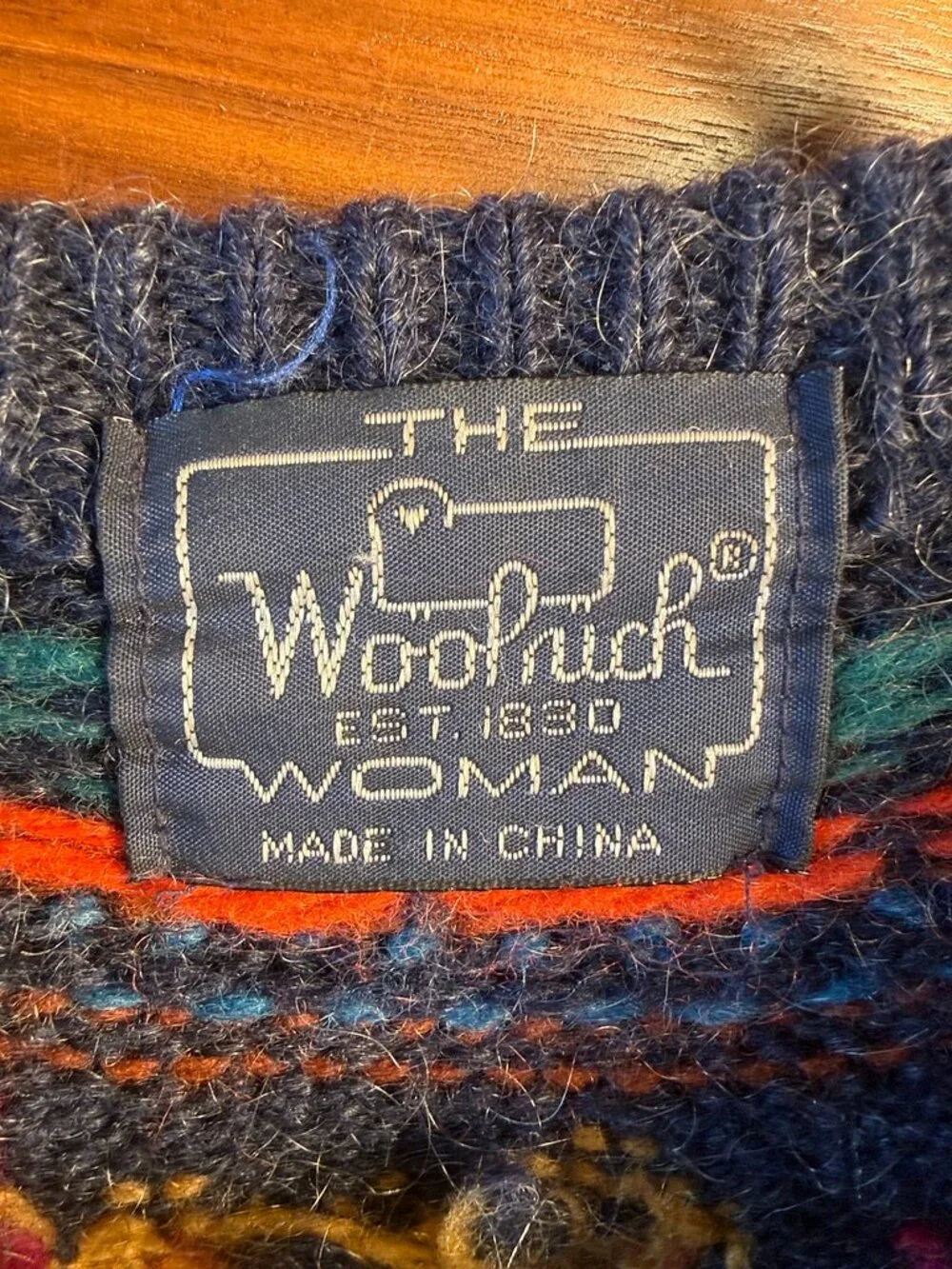 Vintage Woolrich Colorful Leaves Button Sweater - Picture 3 of 10